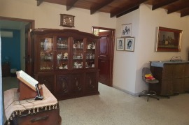 Venta de Casa Colonia Miraflores Tegucigalpa