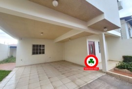 Venta de Casa 4 Dormitorios, 3 Baños Completos Tegucigalpa