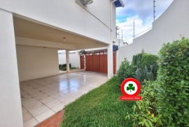 Venta de Casa 4 Dormitorios, 3 Baños Completos Tegucigalpa