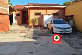 Venta de Casa 2 Niveles, con Apartamentos en una Excelente Ubicación Tegucigalpa